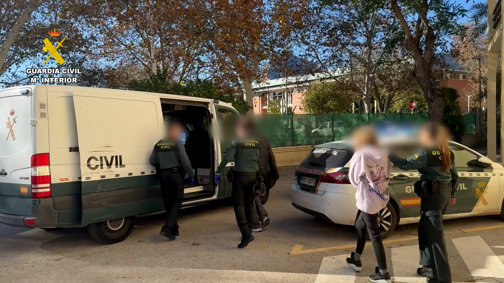 Golpe al narcotráfico en Xàbia: siete detenidos y un arsenal de armas y drogas incautado