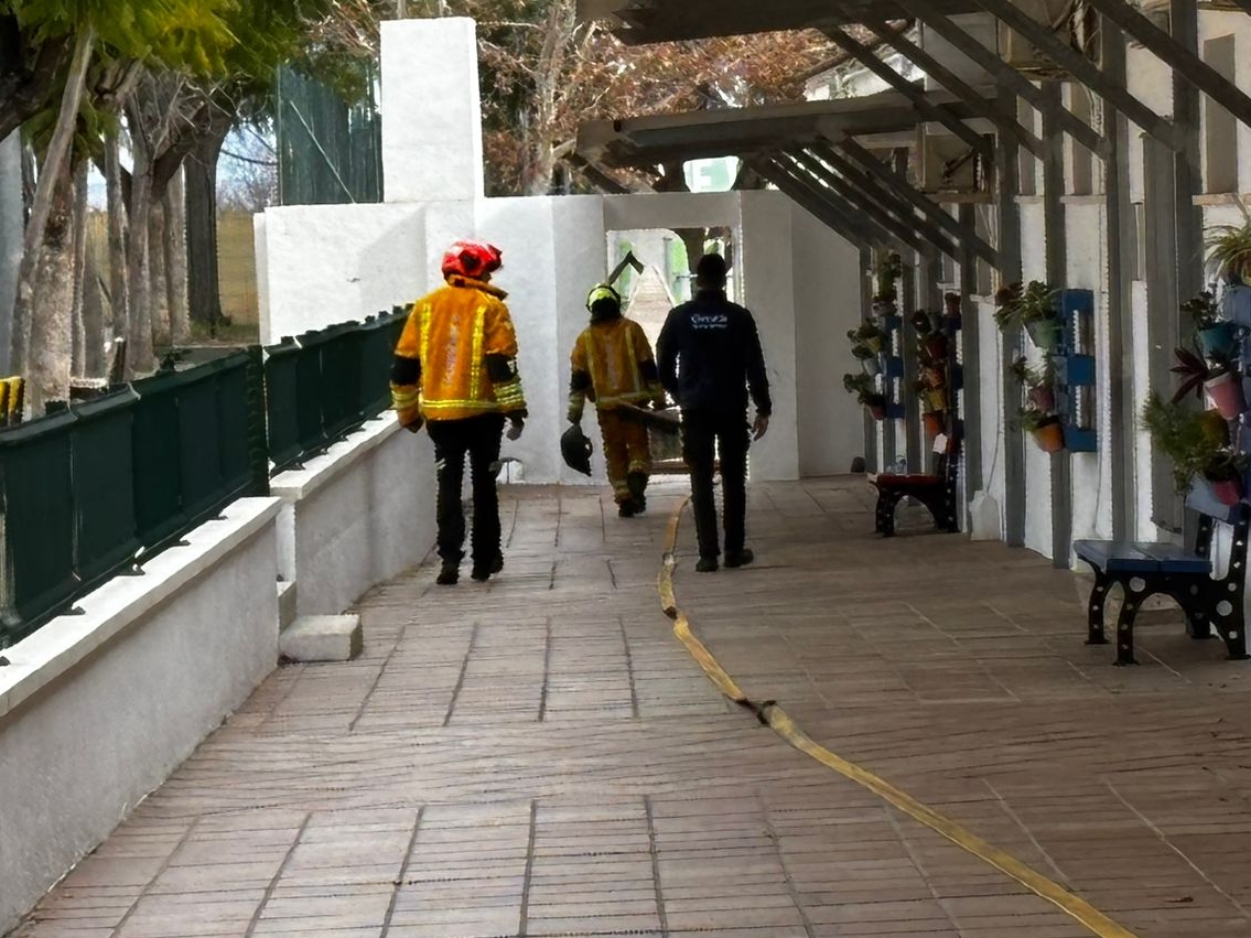 Un incendio en la caldera del colegio Mediterránea activa un rápido protocolo de evacuación en Xàbia