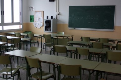 Ondara impulsa la campaña «Triem sí al valencià» para promover el uso del valenciano en las aulas