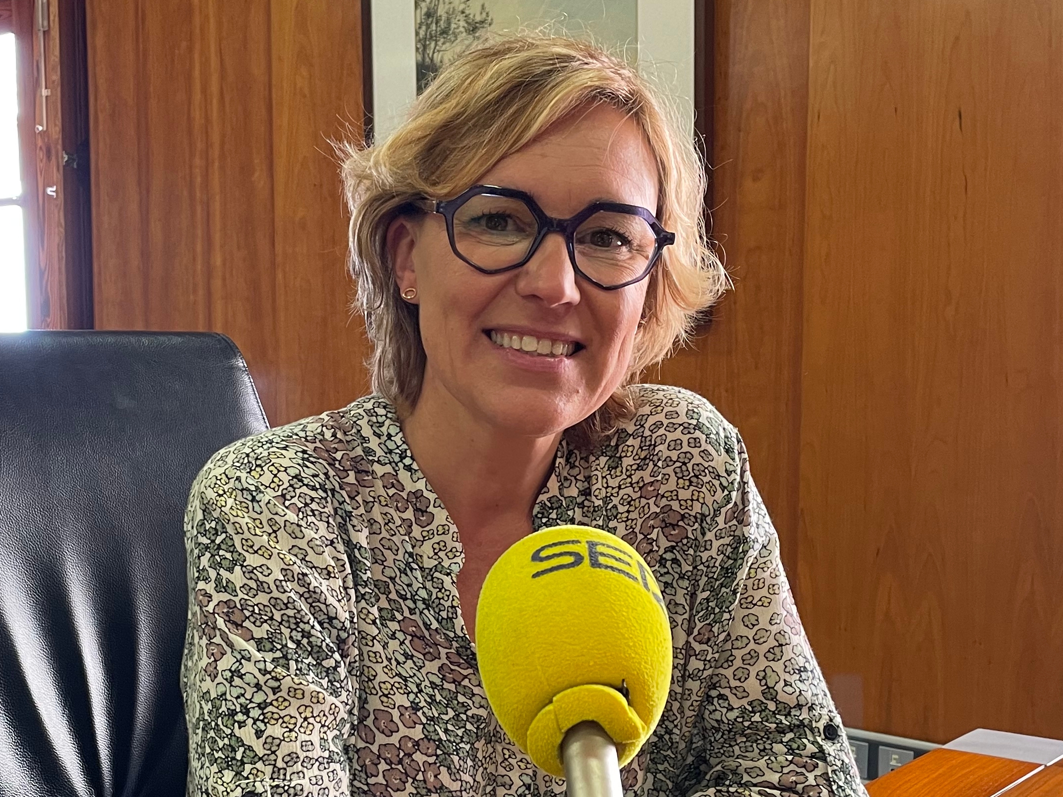 La alcaldesa de Xàbia insiste en modificar los estatutos de AMJASA para gestionar vivienda social