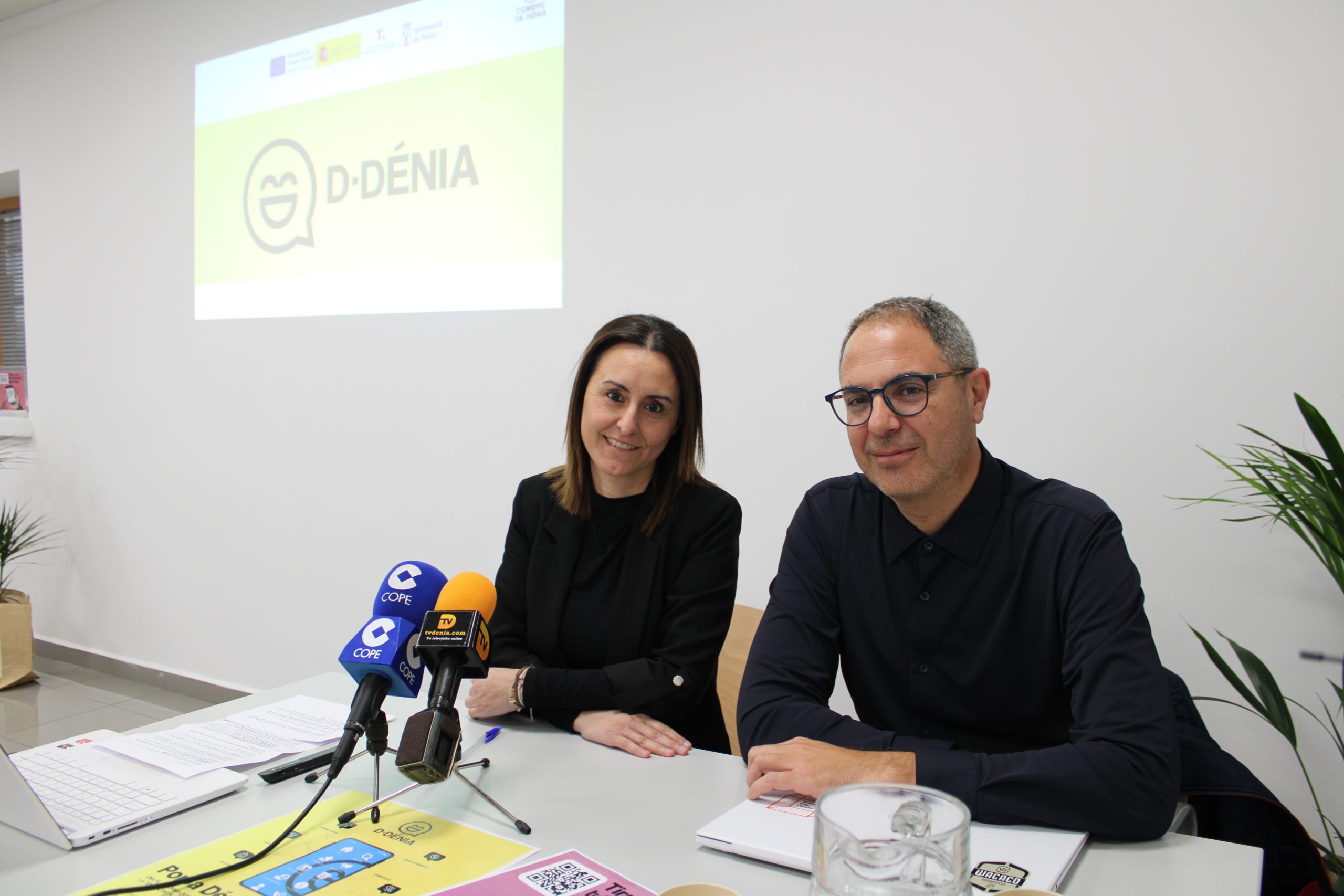 Dénia lanza la app D-Dénia para dinamizar el comercio local con premios y promociones