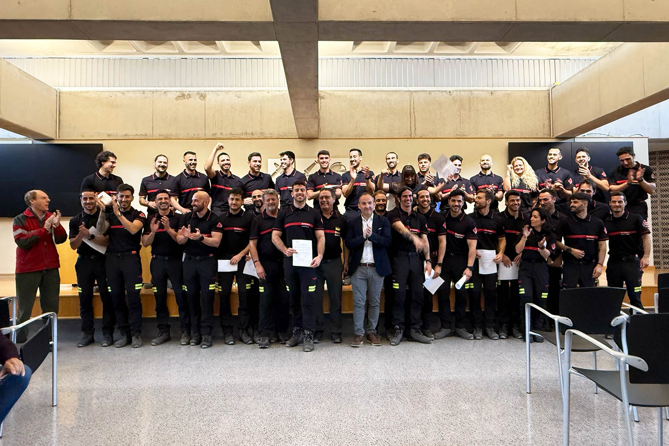 La Marina Alta refuerza su seguridad con la incorporación de nuevos bomberos