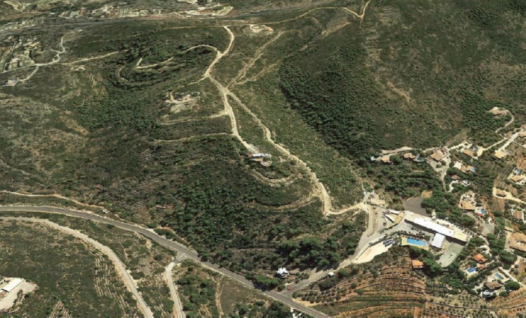 Arranca el juicio por los chalets ilegales de Llíber con la negativa del exalcalde a haber recibido sobornos