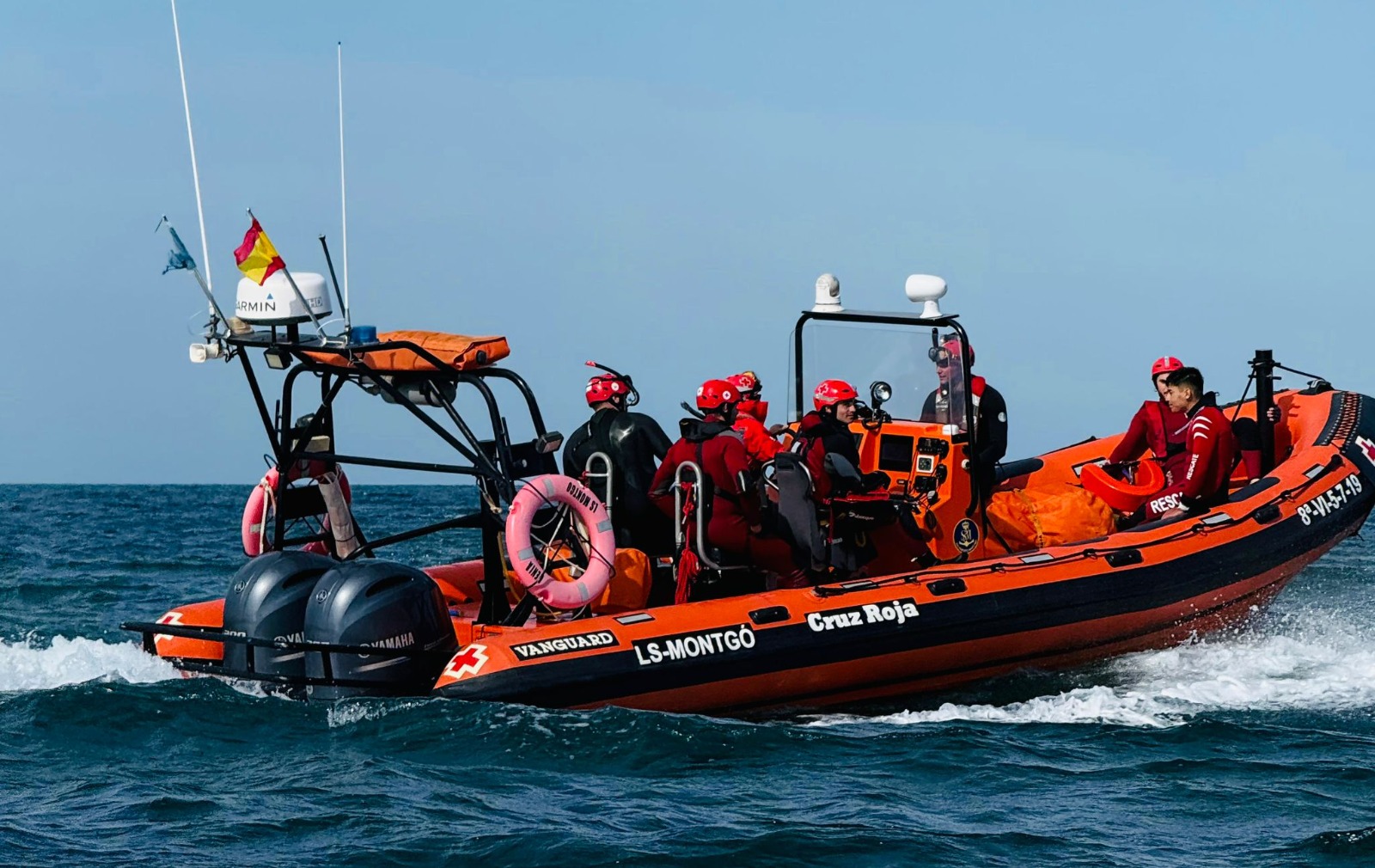 Cruz Roja Dénia refuerza su presencia en el mar con más de 120 intervenciones y un papel clave en la protección del litoral