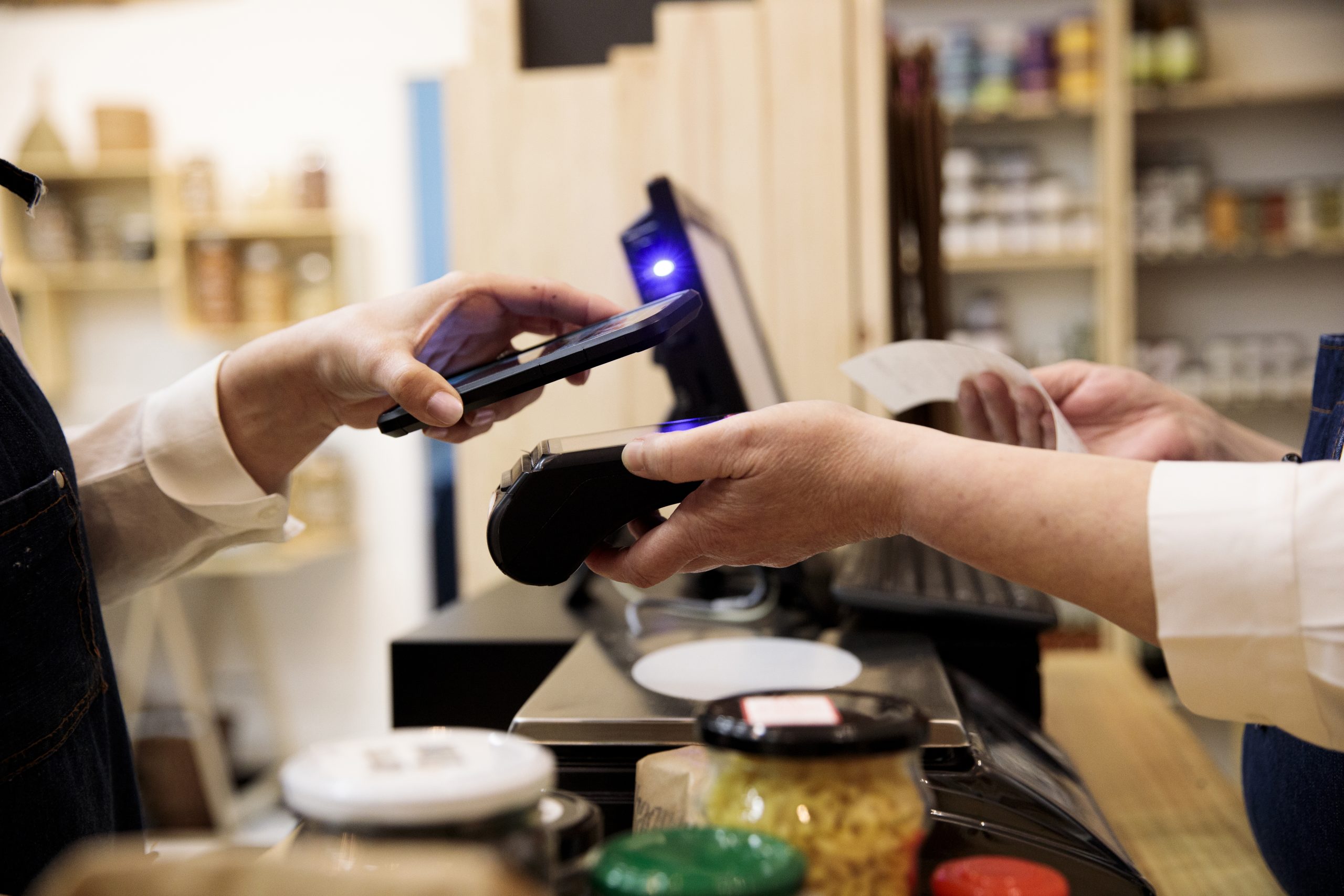 Dénia abre la segunda edición de la campaña Barrival para impulsar el comercio de proximidad