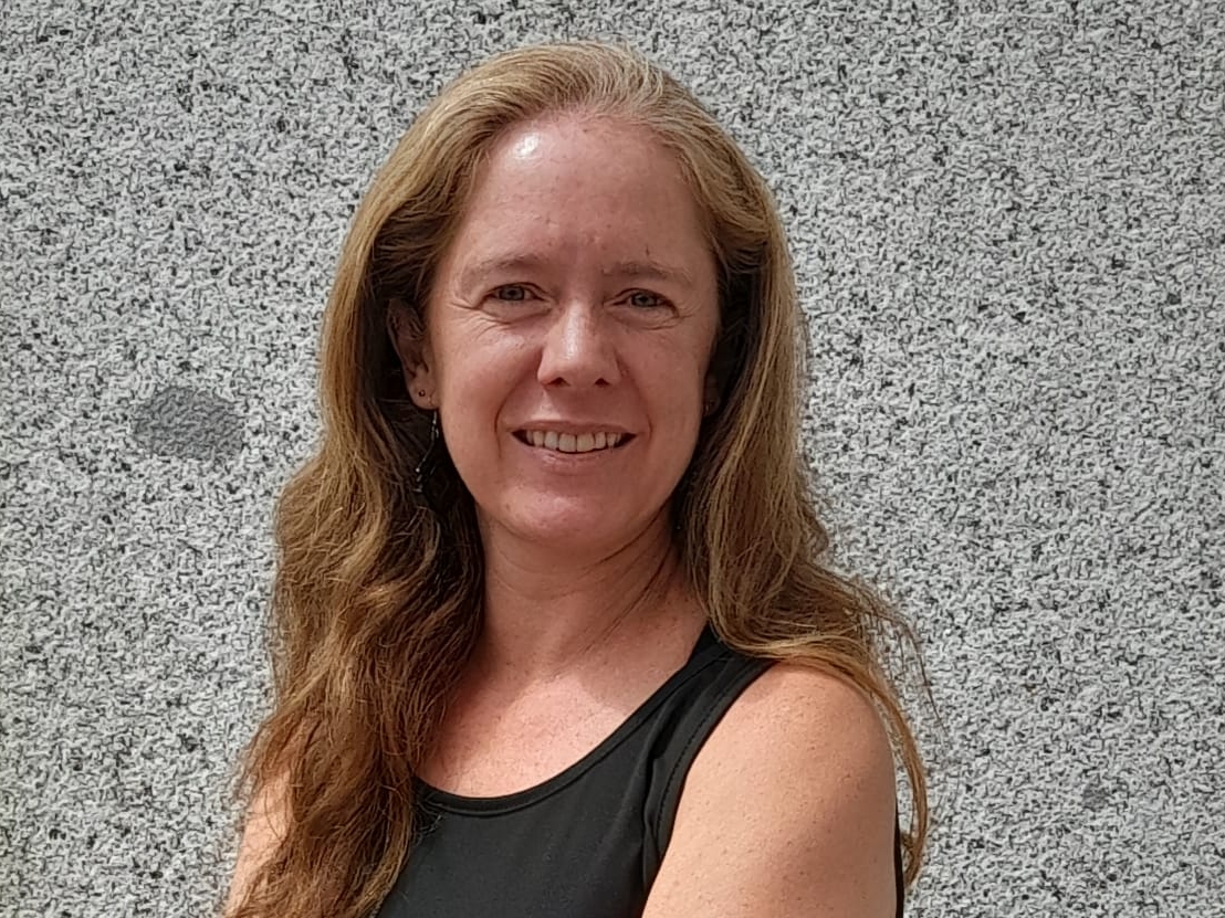 La doctora Marta Ruipérez alerta sobre los efectos de las pantallas en el cerebro