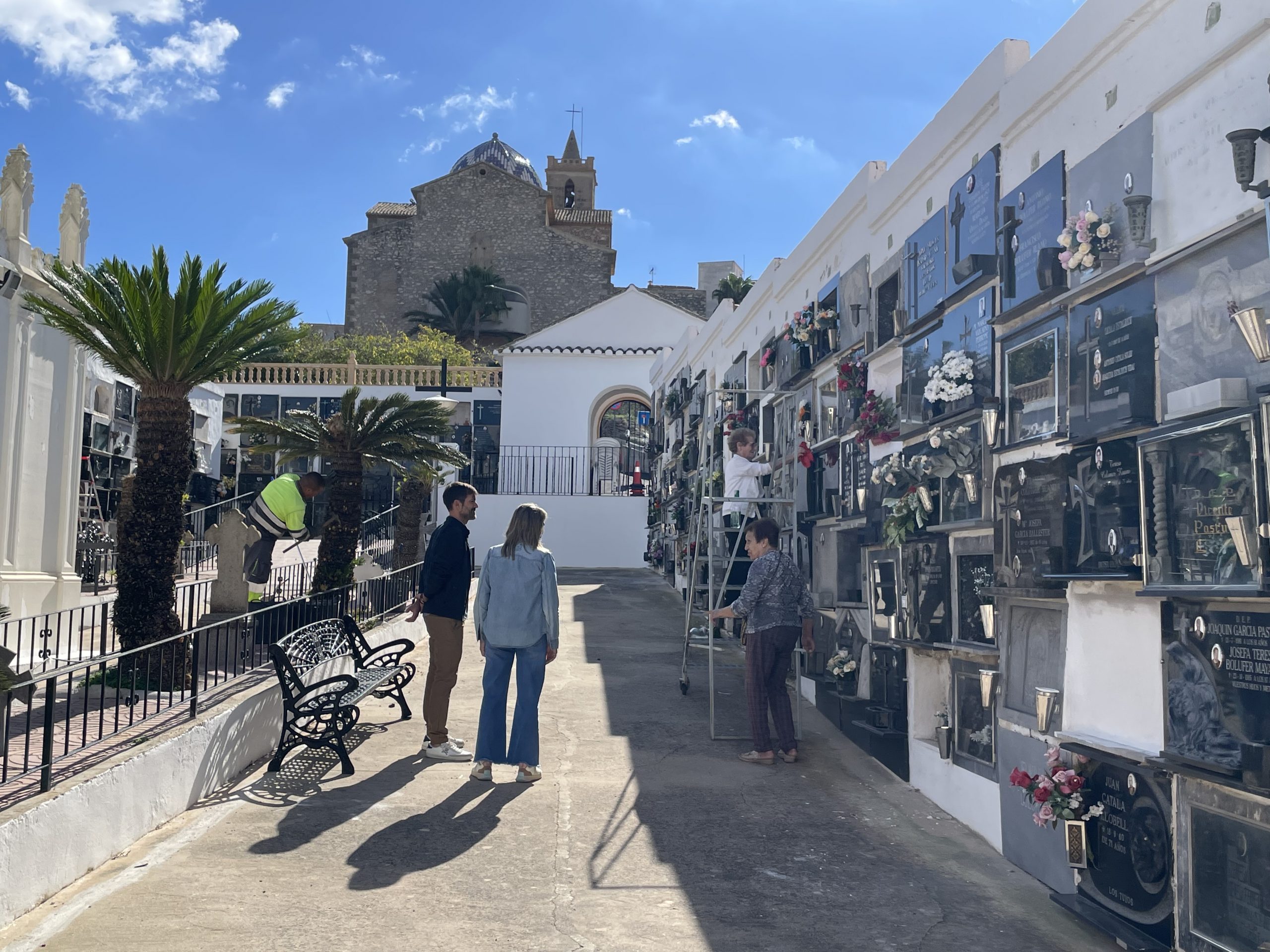 El Poble Nou de Benitatxell prepara el cementerio y una completa agenda cultural para Todos los Santos