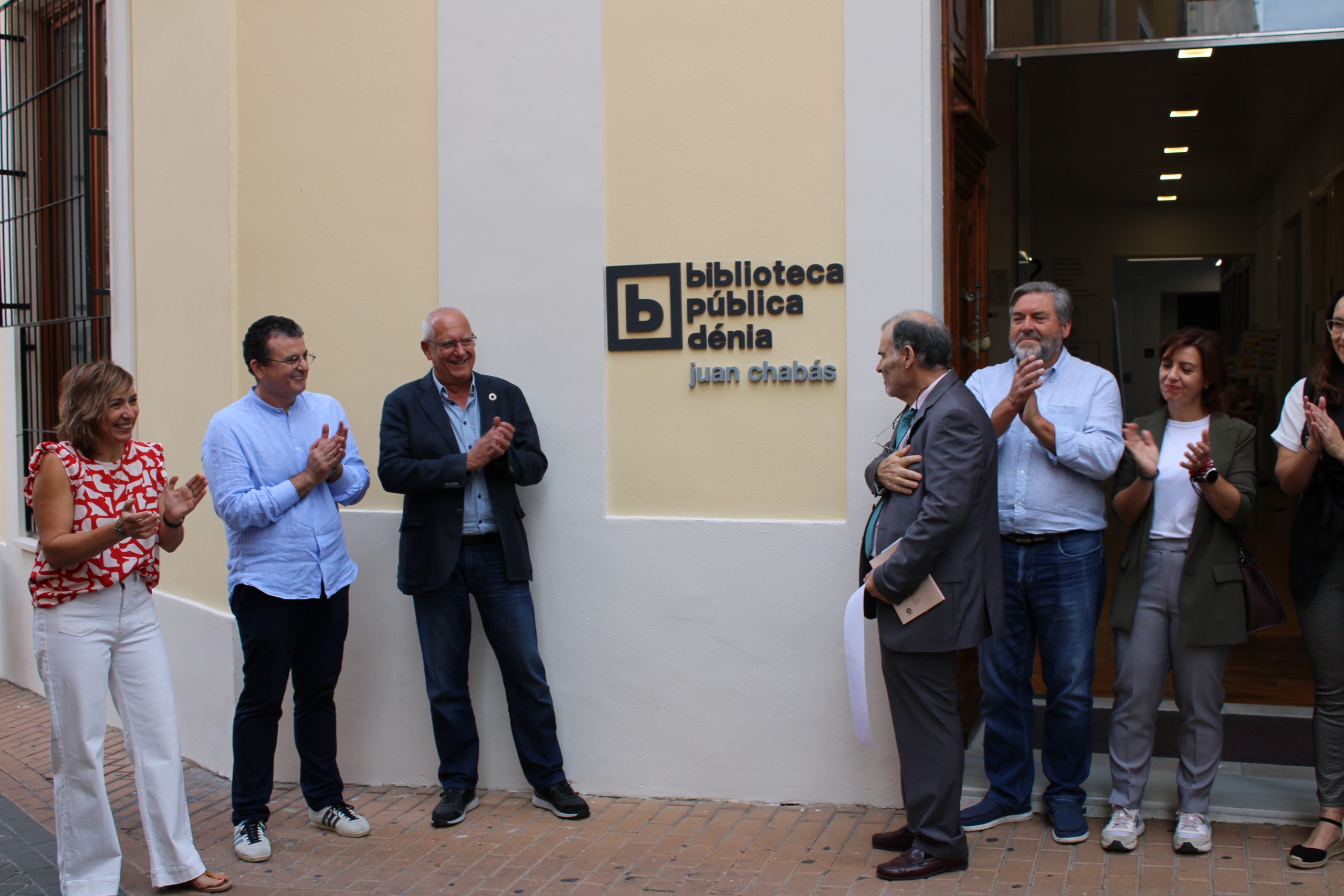 Dénia rinde homenaje a Juan Chabás y da su nombre a la Biblioteca Pública en el 125 aniversario de su nacimiento