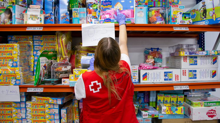 HLA San Carlos y Cruz Roja Dénia lanzan una campaña solidaria de recogida de juguetes para la Marina Alta