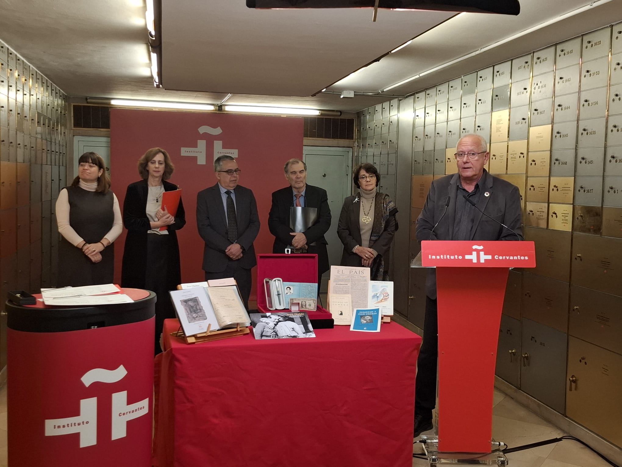 El Instituto Cervantes recibe el legado de Juan Chabás, figura clave de la Generación del 27