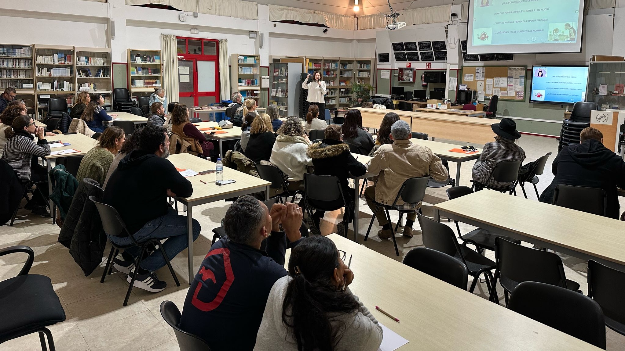 Vuelve la Escuela de Familias a Dénia para acompañar a padres y madres en la educación