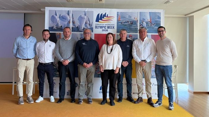 Dénia acogerá la clase olímpica Formula Kite durante la CV Olympic Week 2026
