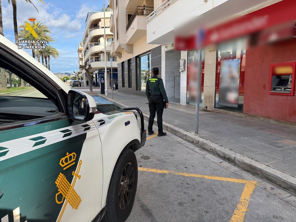 Detenido en Moraira un hombre con dos órdenes judiciales de búsqueda y detención