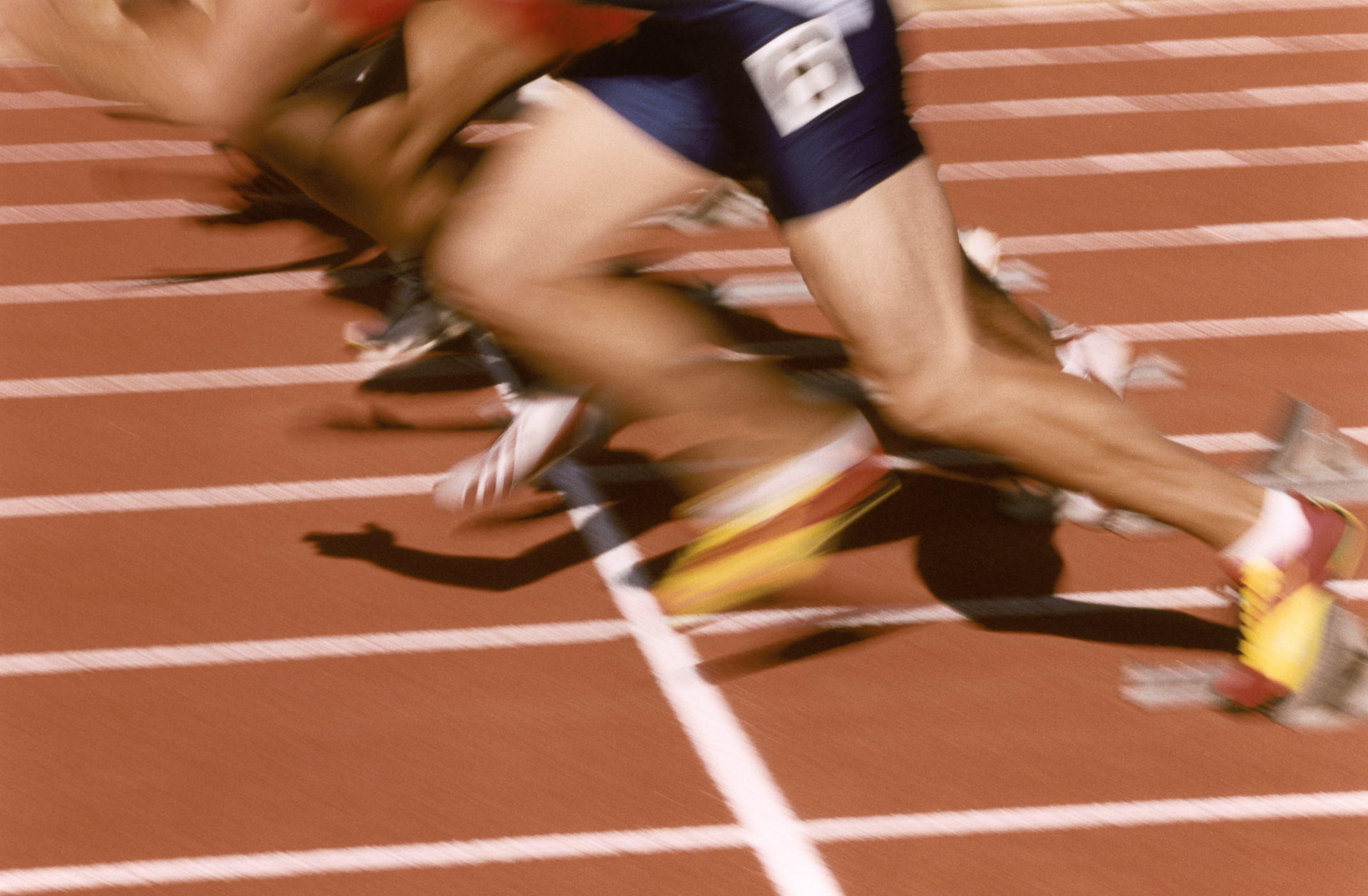 María Isabel Ferrer logra la plata Máster 40 y roza el top 10 absoluto en el Nacional de Medio Maratón en Mérida