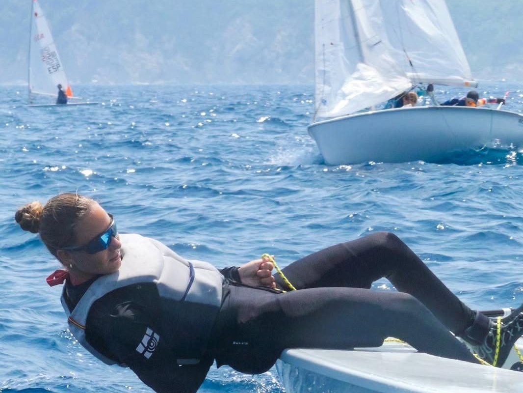 Las hermanas Pérez-Manglano llevan el nombre de Xàbia al Mundial Juvenil de Vela ILCA 4 en Dinamarca
