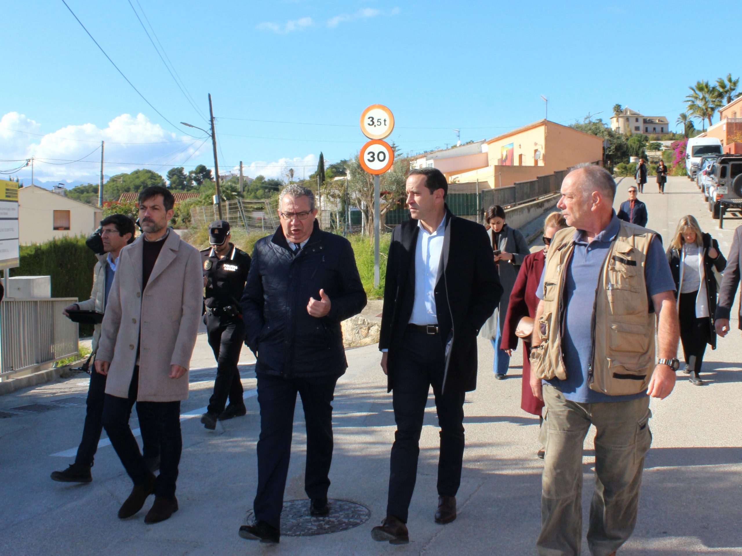 La Diputación se compromete a ejecutar la circunvalación de la CV-740 en Benitatxell